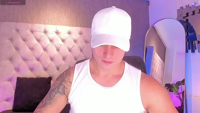 Snapshot of connorsmiith chatting on May 9, 2026, 1:20 am connorsmiith online show from May 9, 2026, 1:20 am
