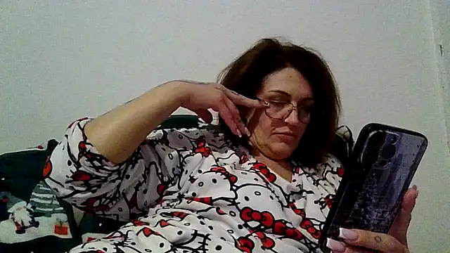 RubyyRosee online show from February 15, 2026, 9:47 pm