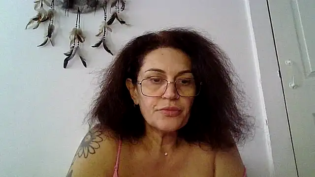 RubyyRosee online show from October 16, 2025, 1:41 pm