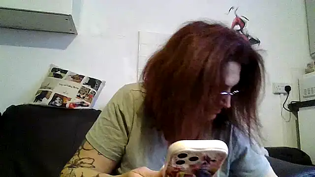 RubyyRosee online show from May 19, 2026, 1:29 pm