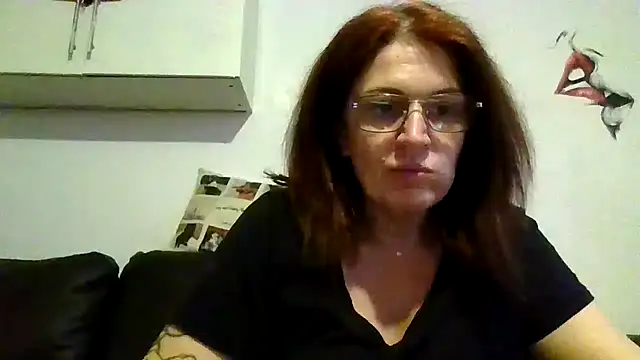 RubyyRosee online show from May 10, 2026, 6:54 pm