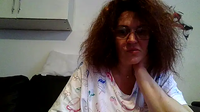 RubyyRosee online show from May 21, 2026, 9:17 am