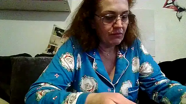 RubyyRosee online show from March 21, 2026, 6:36 am