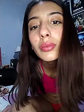 M4tute online show from October 31, 2025, 9:43 pm