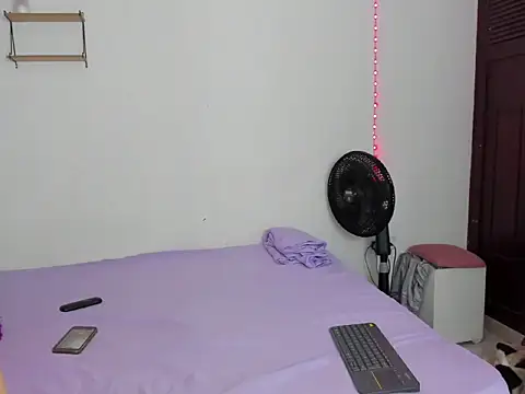 danika xx online show from November 8, 2025, 7:39 pm