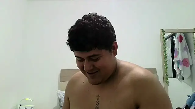 Snapshot of Mellygomezx24 chatting on February 22, 2026, 3:09 am Mellygomezx24 online show from February 22, 2026, 3:09 am