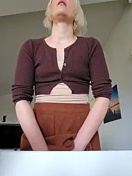 Sunny-Sin online show from March 10, 2026, 8:40 am