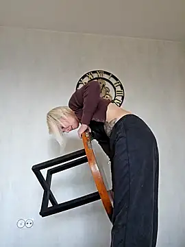 Sunny-Sin online show from February 25, 2026, 10:37 am