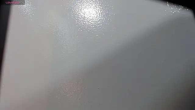 Snapshot of tinisweet chatting on October 29, 2025, 3:27 am tinisweet online show from October 29, 2025, 3:27 am