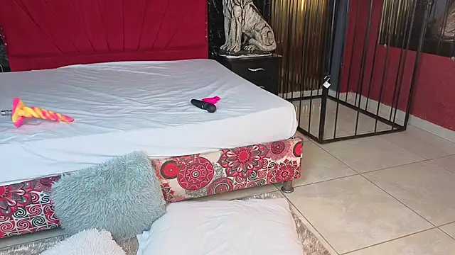 Snapshot of Lisa_sweetas chatting on March 13, 2026, 2:49 am Lisa sweetas online show from March 13, 2026, 2:49 am