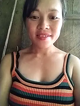 Snapshot of susanata chatting on September 15, 2025, 10:15 am susanata online show from September 15, 2025, 10:15 am