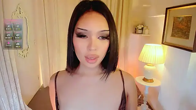 Snapshot of MS_LUNA chatting on April 29, 2026, 11:33 pm MS LUNA online show from April 29, 2026, 11:33 pm