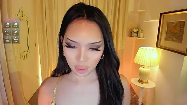 Snapshot of MS_LUNA chatting on April 25, 2026, 11:13 pm MS LUNA online show from April 25, 2026, 11:13 pm