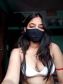 Snapshot of Snehabeauti chatting on October 21, 2025, 5:29 am Snehabeauti online show from October 21, 2025, 5:29 am