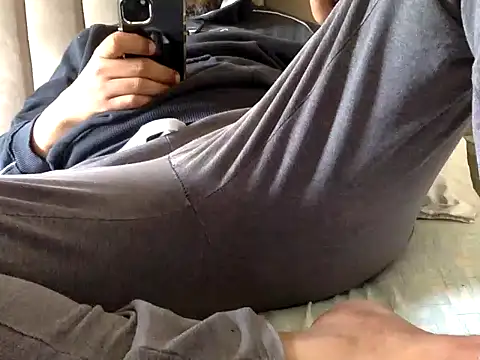 Snapshot of CaiBull chatting on February 2, 2026, 9:08 am CaiBull online show from February 2, 2026, 9:08 am