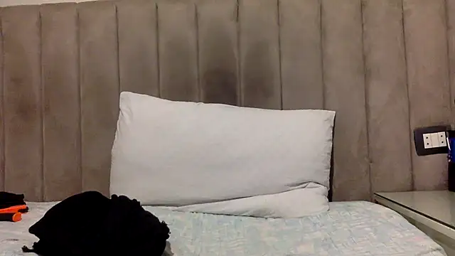 CaiBull online show from June 15, 2026, 9:14 pm