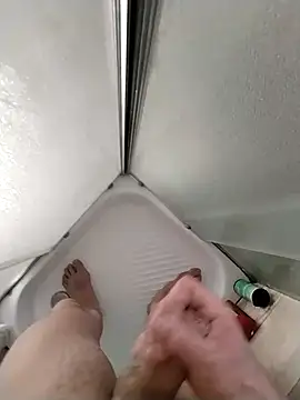Snapshot of Pio185 chatting on May 3, 2026, 8:08 am Pio185 online show from May 3, 2026, 8:08 am