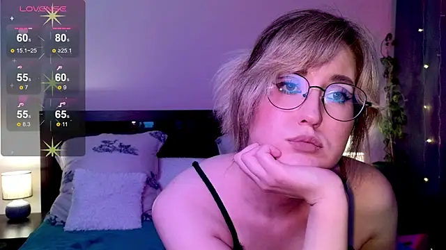 Snapshot of _AlexaFlowers_ chatting on January 16, 2026, 11:14 am AlexaFlowers online show from January 16, 2026, 11:14 am