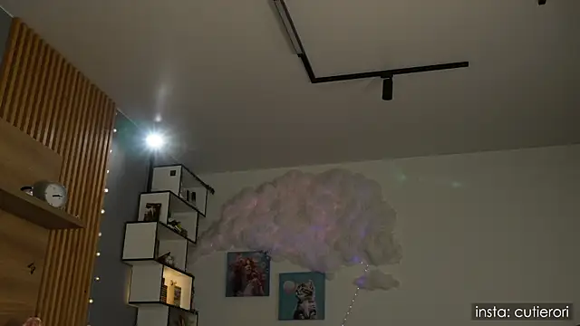 Snapshot of cutierori chatting on October 2, 2025, 2:59 am cutierori online show from October 2, 2025, 2:59 am