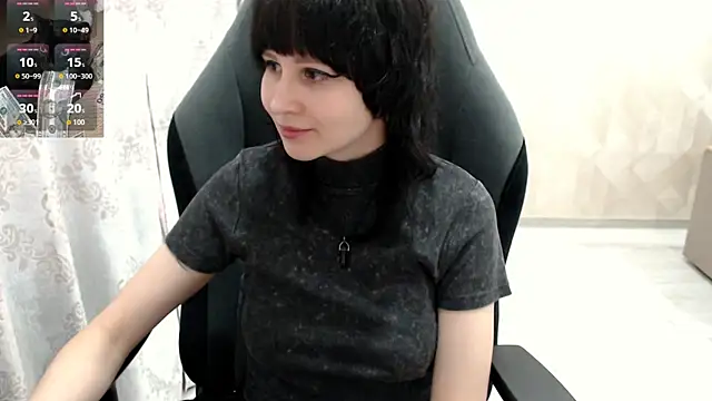 MistyDark online show from October 17, 2025, 11:45 am