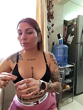 xjuanaxmaldadxxx online show from February 11, 2026, 1:55 pm