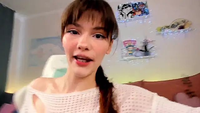 Snapshot of Zoe_Vee chatting on May 24, 2026, 3:28 am Zoe Vee online show from May 24, 2026, 3:28 am
