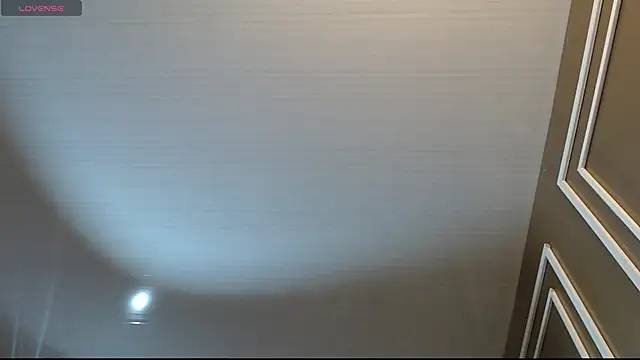 Megara 25 online show from October 17, 2025, 1:24 pm