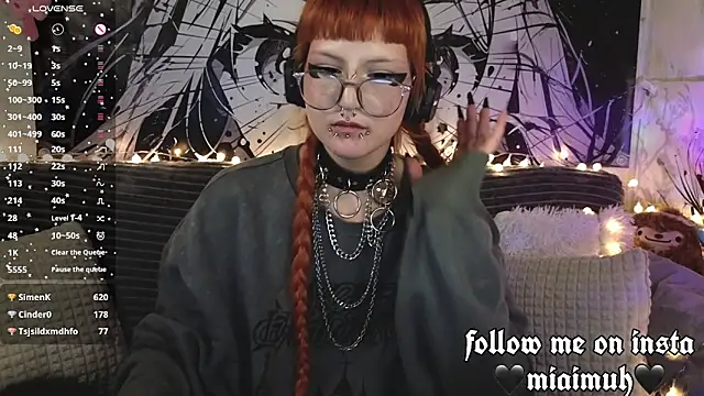 mia  yui online show from February 26, 2026, 2:33 am