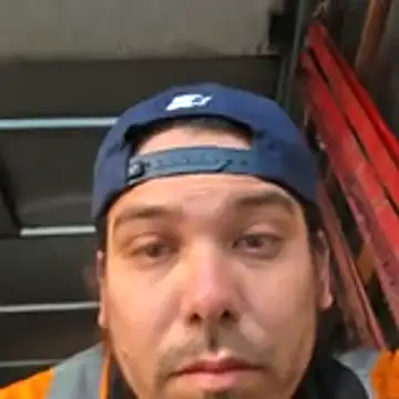 Snapshot of luis97fer chatting on April 16, 2026, 1:45 pm luis97fer online show from April 16, 2026, 1:45 pm