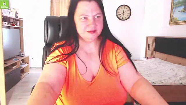 KendraSecrets online show from September 8, 2025, 2:38 pm