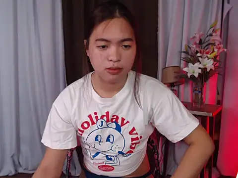 miss ella28 online show from September 14, 2025, 10:54 pm