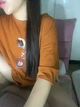 Snapshot of RubyBerry chatting on October 22, 2025, 3:00 pm RubyBerry online show from October 22, 2025, 3:00 pm
