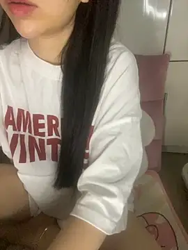 Snapshot of RubyBerry chatting on September 10, 2025, 4:50 pm RubyBerry online show from September 10, 2025, 4:50 pm