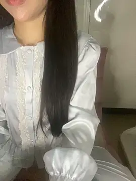 Snapshot of RubyBerry chatting on October 24, 2025, 6:45 am RubyBerry online show from October 24, 2025, 6:45 am