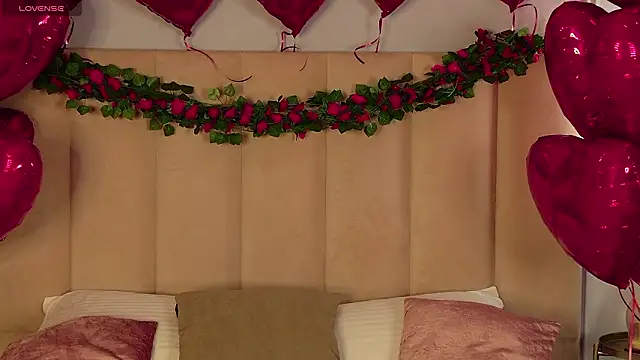 AdoraCortes online show from February 14, 2026, 5:07 am