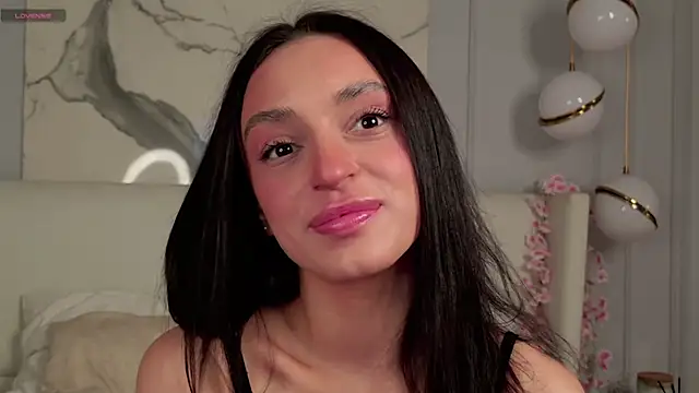 Snapshot of AdoraCortes chatting on November 30, 2025, 5:08 am AdoraCortes online show from November 30, 2025, 5:08 am