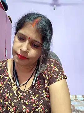 Sonalihot  online show from April 30, 2026, 7:59 am