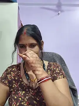Sonalihot  online show from May 18, 2026, 6:23 pm