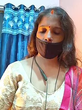 Sonalihot  online show from February 4, 2026, 5:35 am