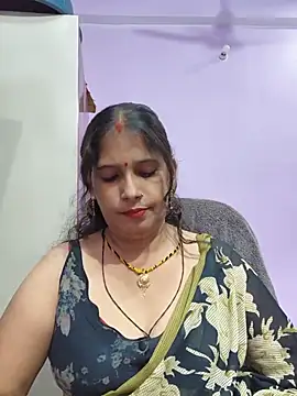 Sonalihot  online show from May 19, 2026, 5:09 pm