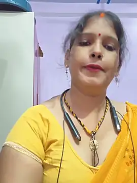 Sonalihot  online show from May 17, 2026, 9:09 am