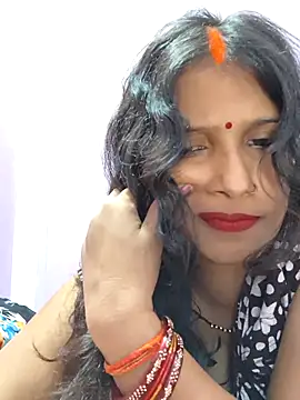 Sonalihot  online show from April 24, 2026, 6:15 am