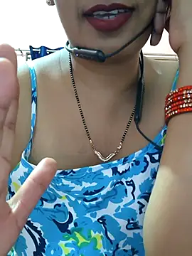 Snapshot of Sonalihot_ chatting on September 22, 2025, 6:19 am Sonalihot online show from September 22, 2025, 6:19 am
