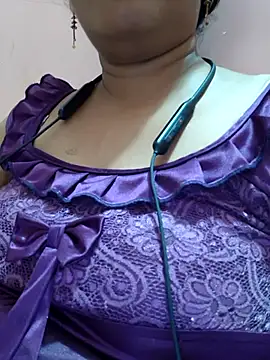 Snapshot of Sonalihot_ chatting on September 9, 2025, 5:11 pm Sonalihot online show from September 9, 2025, 5:11 pm