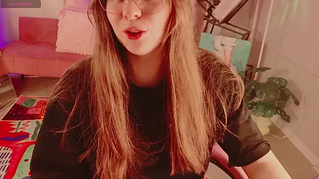 Moon  Bunny online show from June 21, 2026, 3:40 pm
