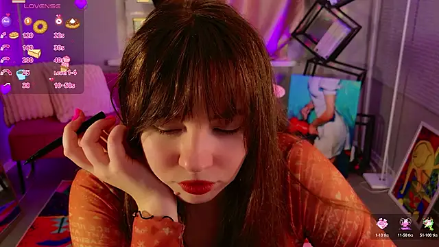 Moon  Bunny online show from May 20, 2026, 3:20 pm