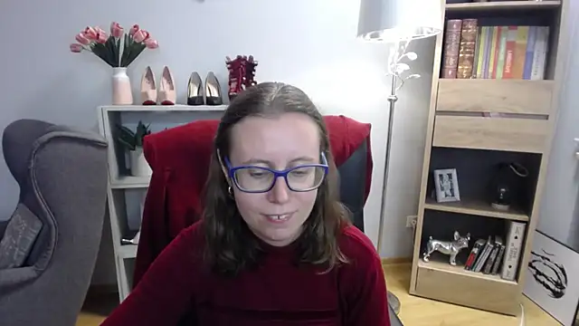 Snapshot of sweetxLizzy chatting on November 12, 2025, 5:22 am sweetxLizzy online show from November 12, 2025, 5:22 am