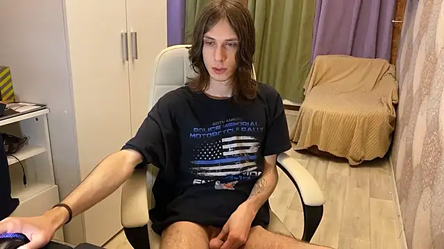 Snapshot of eleganc3 chatting on March 27, 2026, 9:16 pm eleganc3 online show from March 27, 2026, 9:16 pm