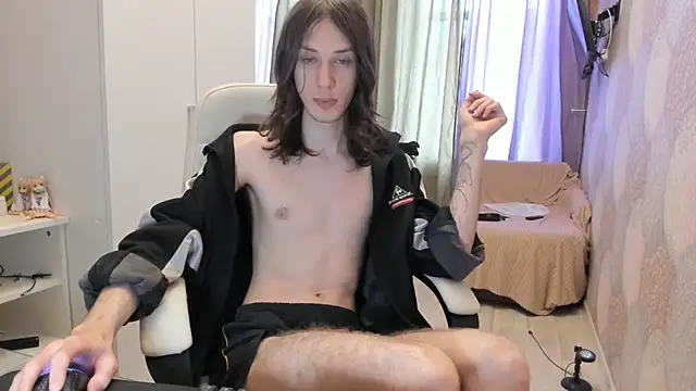 Snapshot of eleganc3 chatting on April 15, 2026, 8:20 am eleganc3 online show from April 15, 2026, 8:20 am