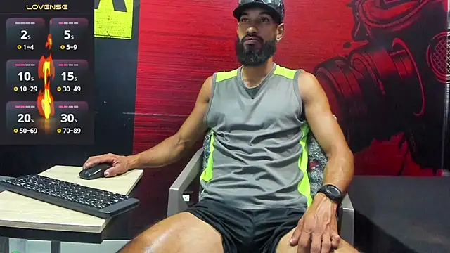 Snapshot of Damian_Shakur chatting on October 4, 2025, 12:28 pm Damian Shakur online show from October 4, 2025, 12:28 pm